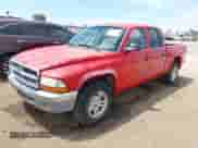 2003 Dodge Dakota SLT z VIN 1D7HL48N23S291004, wystawiony jako IAAI lot #43037545 z przebiegiem 117 931 mil mil oraz . Historia ofert i sprzedaży dostępna na DreamBid. Obrazek 2.