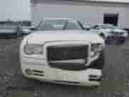 2007 Chrysler 300 C with VIN 2C3KA63H27H748527, listed as a Copart auction lot 55078975 with 149,096 mi miles and Salvage title. Bid and sale history available at DreamBid. Image 5.