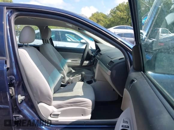 2010 Chevrolet Cobalt 1LT с VIN 1G1AD5F58A7209335, выставлен на аукционе IAAI как лот 43175969 с пробегом 119 014 миль миль и . История ставок и продаж доступна на DreamBid. Изображение 5.