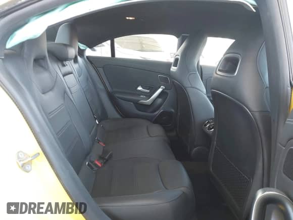 2020 Mercedes-Benz CLA 250 с VIN W1K5J4GB3LN088797, выставлен на аукционе IAAI как лот 42619754 с пробегом 45 855 миль миль и . История ставок и продаж доступна на DreamBid. Изображение 8.