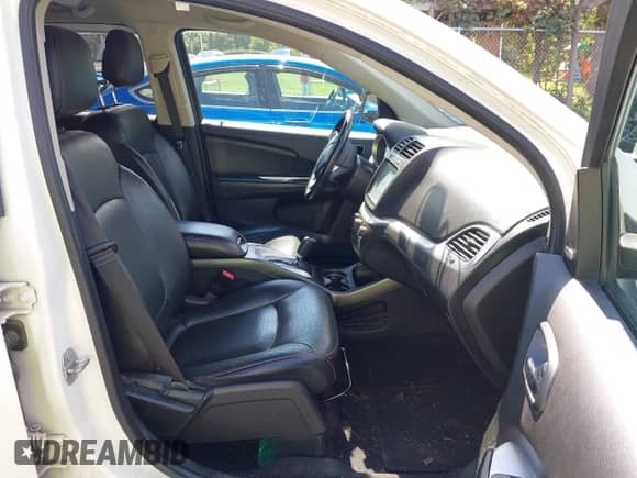 2018 Dodge Journey GT with VIN 3C4PDDEG3JT464341, listed as a IAAI auction lot 42949820 with 227,765 mi miles and . Bid and sale history available at DreamBid. Image 5.