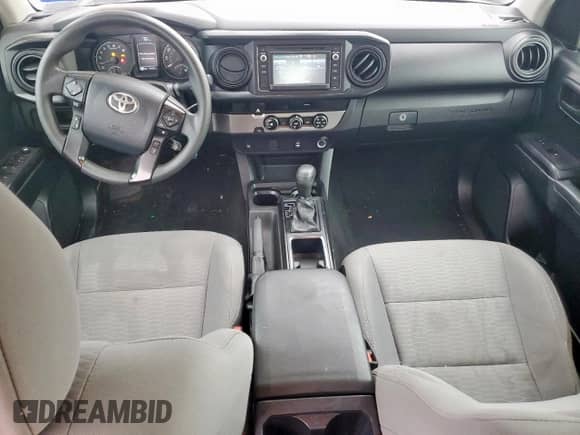 2018 Toyota Tacoma SR z VIN 5TFAX5GN4JX120536, wystawiony jako Copart lot #59206285 z przebiegiem 134 787 mil mil oraz Szkoda całkowita • Salvage title. Historia ofert i sprzedaży dostępna na DreamBid. Obrazek 8.