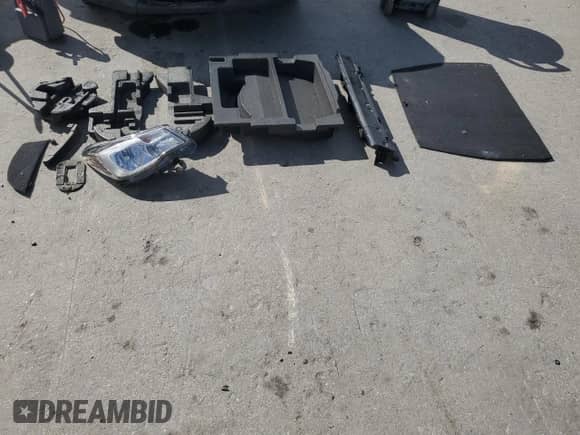 2018 Subaru Forester z VIN JF2SJAAC4JG486312, wystawiony jako Copart lot #81035025 z przebiegiem 51 120 mil mil oraz Szkoda całkowita • Salvage title. Historia ofert i sprzedaży dostępna na DreamBid. Obrazek 12.