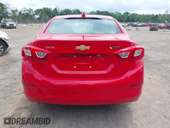 2017 Chevrolet Cruze Premier с VIN 1G1BF5SMXH7115009, выставлен на аукционе IAAI как лот 42745923 с пробегом 68 304 миль миль и . История ставок и продаж доступна на DreamBid. Изображение 17.
