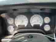 2004 Dodge 1500 SLT z VIN 1D7HU18D54J202861, wystawiony jako Copart lot #69565065 z przebiegiem 184 018 mil mil oraz Szkoda całkowita • Salvage title. Historia ofert i sprzedaży dostępna na DreamBid. Obrazek 9.