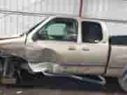 2002 Toyota Tundra SR5 z VIN 5TBBT44152S300135, wystawiony jako IAAI lot #43267676 z przebiegiem 300 860 mil mil oraz . Historia ofert i sprzedaży dostępna na DreamBid. Obrazek 14.