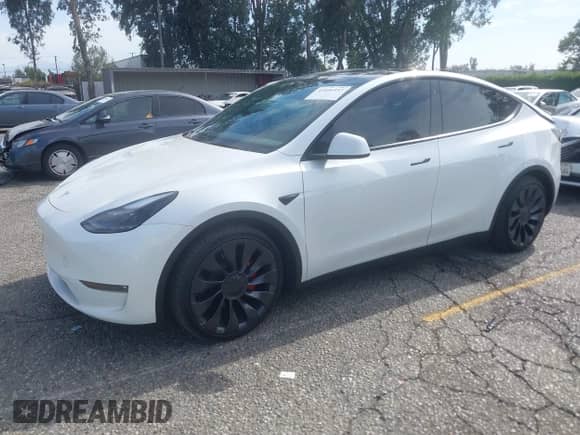 2023 Tesla Model Y Performance с VIN 7SAYGDEF4PF753774, выставлен на аукционе IAAI как лот 43056937 с пробегом 57 739 миль миль и . История ставок и продаж доступна на DreamBid. Изображение 2.