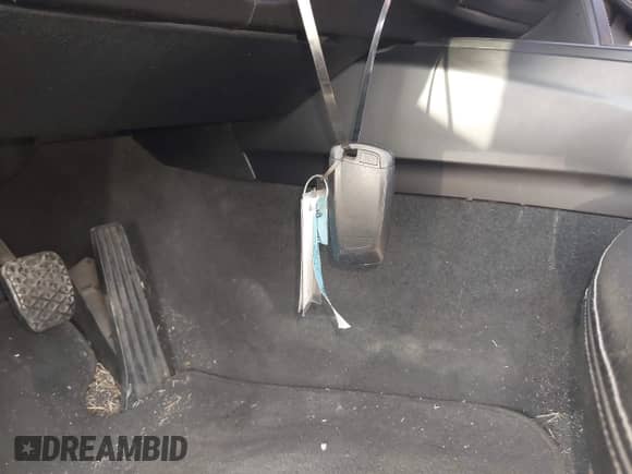 2018 BMW M3 CS с VIN WBS8M9C59J5L00295, выставлен на аукционе IAAI как лот 43020431 с пробегом 48 603 миль миль и . История ставок и продаж доступна на DreamBid. Изображение 11.