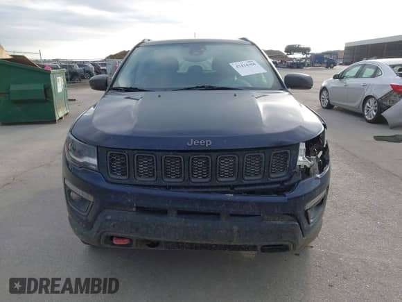 2017 Jeep Compass Trailhawk with VIN 3C4NJDDB2HT500603, listed as a IAAI auction lot 43424368 with 58,386 mi miles and . Bid and sale history available at DreamBid. Image 12.