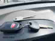 2007 Hyundai Tucson GLS z VIN KM8JM12B47U550104, wystawiony jako IAAI lot #43076980 z przebiegiem 112 004 mil mil oraz . Historia ofert i sprzedaży dostępna na DreamBid. Obrazek 11.
