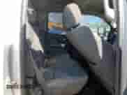 2017 Chevrolet Silverado 2500HD LT с VIN 1GC2KVEY1HZ268819, выставлен на аукционе Copart как лот 70976484 с пробегом 185 345 миль миль и Списание • Salvage title. История ставок и продаж доступна на DreamBid. Изображение 10.