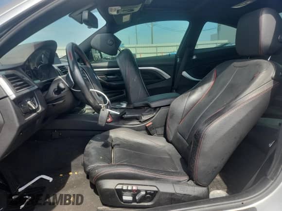 2018 BMW 4 Series 430i с VIN WBA4W3C57JAC97191, выставлен на аукционе Copart как лот 63839595 с пробегом 81 296 миль миль и Списание • Salvage title. История ставок и продаж доступна на DreamBid. Изображение 7.