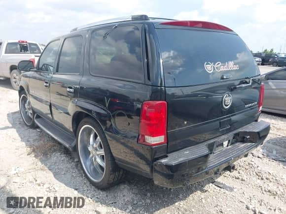 2002 Cadillac Escalade с VIN 1GYEK63N42R108298, выставлен на аукционе IAAI как лот 43024683 с пробегом 210 084 миль миль и . История ставок и продаж доступна на DreamBid. Изображение 3.