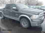 2016 Ram 1500 Laramie z VIN 1C6RR7NM8GS158013, wystawiony jako IAAI lot #38554090 z przebiegiem 276 455 mil mil oraz . Historia ofert i sprzedaży dostępna na DreamBid. Obrazek 1.