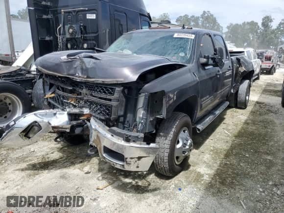 2011 Chevrolet Silverado 3500HD DRW LTZ with VIN 1GC4K1C86BF205745, listed as a Copart auction lot 80220455 with 139,526 mi miles and Salvage title. Bid and sale history available at DreamBid. Image 1.
