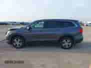 2017 Honda Pilot EX-L with VIN 5FNYF5H86HB020761, listed as a IAAI auction lot 42764250 with 66,033 mi miles and . Bid and sale history available at DreamBid. Image 14.