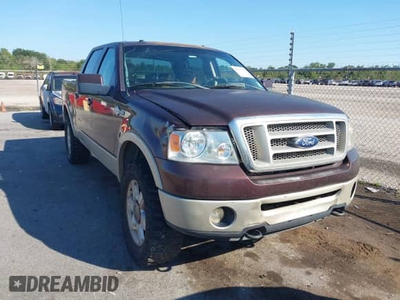2008 Ford F-150 XLT with VIN 1FTPW14V08KB87992, listed as a IAAI auction lot 43543439 with 250,999 mi miles and . Bid and sale history available at DreamBid. Image 1.