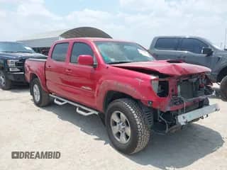 2010 Toyota Tacoma PreRunner z VIN 3TMJU4GN4AM095680, wystawiony jako IAAI lot #42334056 z przebiegiem 99 727 mil mil oraz . Historia ofert i sprzedaży dostępna na DreamBid. Obrazek 1.