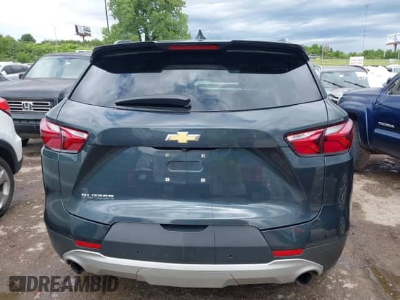 2020 Chevrolet Blazer LT with VIN 3GNKBDRSXLS558568, listed as a IAAI auction lot 42616955 with 134,945 mi miles and . Bid and sale history available at DreamBid. Image 17.