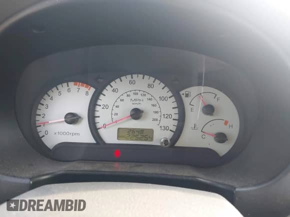 2005 Hyundai Accent GLS z VIN KMHCG35CX5U332441, wystawiony jako IAAI lot #43217479 z przebiegiem 225 254 mil mil oraz . Historia ofert i sprzedaży dostępna na DreamBid. Obrazek 7.