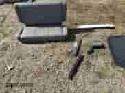 1998 Jeep Wrangler Sport z VIN 1J4FY19SXWP734488, wystawiony jako Copart lot #81896775 z przebiegiem 180 236 mil mil oraz Czysty tytuł • Clean title. Historia ofert i sprzedaży dostępna na DreamBid. Obrazek 12.