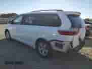 2015 Toyota Sienna LE z VIN 5TDKK3DC9FS534239, wystawiony jako Copart lot #81734285 z przebiegiem 145 385 mil mil oraz Szkoda całkowita • Salvage title. Historia ofert i sprzedaży dostępna na DreamBid. Obrazek 2.