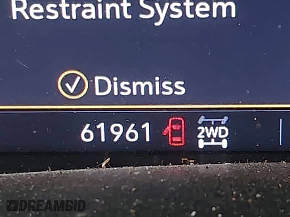2021 Chevrolet Silverado 1500 Custom Trail Boss z VIN 3GCPYCEF4MG482172, wystawiony jako IAAI lot #43228808 z przebiegiem 61 961 mil mil oraz . Historia ofert i sprzedaży dostępna na DreamBid. Obrazek 15.