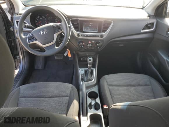 2018 Hyundai Accent SEL z VIN 3KPC24A33JE030206, wystawiony jako Copart lot #70206805 z przebiegiem 64 789 mil mil oraz Szkoda całkowita • Salvage title. Historia ofert i sprzedaży dostępna na DreamBid. Obrazek 8.