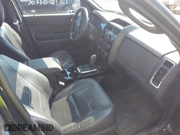 2011 Ford Escape XLT с VIN 1FMCU9DG7BKA66416, выставлен на аукционе IAAI как лот 43468112 с пробегом 197 987 миль миль и . История ставок и продаж доступна на DreamBid. Изображение 5.