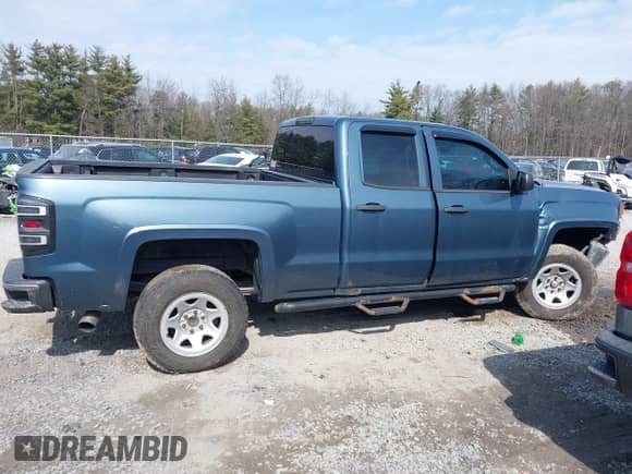 2014 Chevrolet Silverado 1500 Work Truck z VIN 1GCVKPEC8EZ140750, wystawiony jako IAAI lot #41751347 z przebiegiem 143 346 mil mil oraz . Historia ofert i sprzedaży dostępna na DreamBid. Obrazek 12.