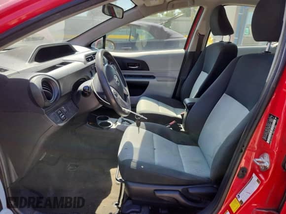 2012 Toyota Prius Two with VIN JTDKDTB3XC1007266, listed as a Copart auction lot 82096025 with 221,281 mi miles and Salvage title. Bid and sale history available at DreamBid. Image 7.