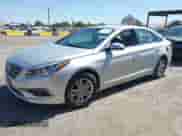 2017 Hyundai Sonata SE с VIN 5NPE24AF4HH475160, выставлен на аукционе IAAI как лот 43263942 с пробегом 79 985 миль миль и . История ставок и продаж доступна на DreamBid. Изображение 2.