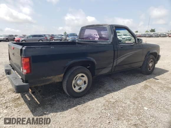 1995 Dodge Dakota SLT z VIN 1B7FL26X5SW902578, wystawiony jako Copart lot #60736735 z przebiegiem 363 407 mil mil oraz Szkoda całkowita • Salvage title. Historia ofert i sprzedaży dostępna na DreamBid. Obrazek 3.