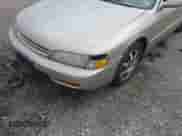 1994 Honda Accord EX с VIN 1HGCD5663RA058512, выставлен на аукционе IAAI как лот 43284949 с пробегом 141 918 миль миль и . История ставок и продаж доступна на DreamBid. Изображение 6.