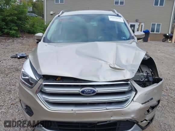 2017 Ford Escape Titanium with VIN 1FMCU9JD0HUC89677, listed as a IAAI auction lot 43418612 with 30,638 mi miles and . Bid and sale history available at DreamBid. Image 13.