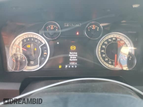 2017 Ram 1500 Big Horn z VIN 1C6RR6LT9HS513938, wystawiony jako Copart lot #45978365 z przebiegiem 137 255 mil mil oraz Szkoda całkowita • Salvage title. Historia ofert i sprzedaży dostępna na DreamBid. Obrazek 9.