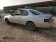 1995 Toyota Camry LE z VIN 4T1SK12C7SU548827, wystawiony jako Copart lot #64502944 z przebiegiem 215 266 mil mil oraz Szkoda całkowita • Salvage title. Historia ofert i sprzedaży dostępna na DreamBid. Obrazek 2.