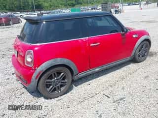 2011 MINI Hardtop S with VIN WMWSV3C56BTY20584, listed as a IAAI auction lot 42482986 with 152,495 mi miles and . Bid and sale history available at DreamBid. Image 4.