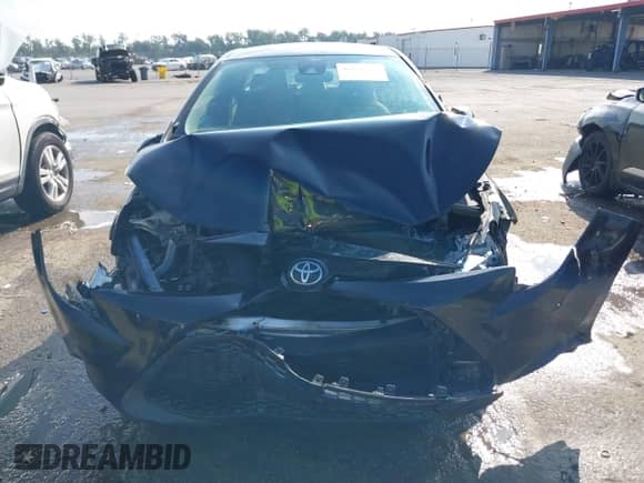 2020 Toyota Corolla L с VIN 5YFDPRAE7LP142139, выставлен на аукционе IAAI как лот 43173857 с пробегом 167 678 миль миль и . История ставок и продаж доступна на DreamBid. Изображение 6.