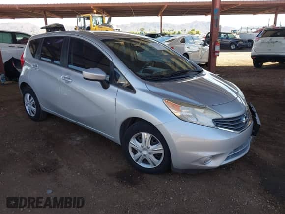 2015 Nissan Note S Plus z VIN 3N1CE2CP9FL424777, wystawiony jako IAAI lot #43174520 z przebiegiem 90 443 mil mil oraz . Historia ofert i sprzedaży dostępna na DreamBid. Obrazek 1.