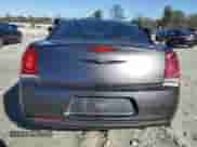 2016 Chrysler 300 S Alloy Edition с VIN 2C3CCABGXGH269797, выставлен на аукционе Copart как лот 88712765 с пробегом Не указан миль и Списание • Salvage title. История ставок и продаж доступна на DreamBid. Изображение 6.