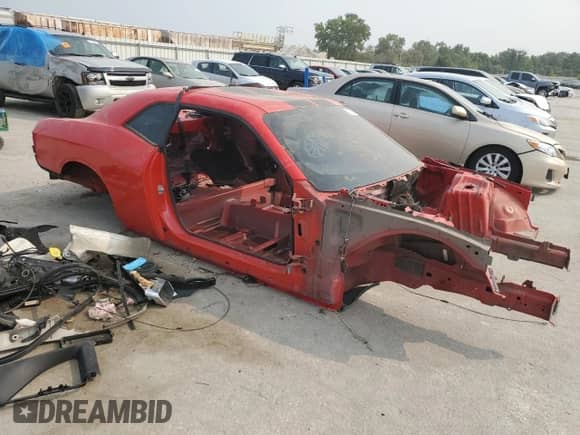 2015 Dodge Challenger SRT 392 with VIN 2C3CDZDJ0FH702188, listed as a Copart auction lot 71785595 with Not provided miles and Salvage title. Bid and sale history available at DreamBid. Image 4.