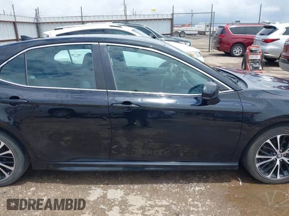 2020 Toyota Camry SE with VIN 4T1G11AK2LU907813, listed as a IAAI auction lot 42652252 with 90,675 mi miles and . Bid and sale history available at DreamBid. Image 13.