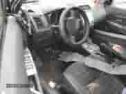 2023 Mitsubishi Outlander ES z VIN JA4ARUAU4PU004455, wystawiony jako Copart lot #55671665 z przebiegiem Nie podano mil oraz Szkoda całkowita • Salvage title. Historia ofert i sprzedaży dostępna na DreamBid. Obrazek 8.