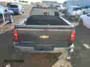 2015 Chevrolet Silverado 1500 LT z VIN 1GCVKREHXFZ239577, wystawiony jako Copart lot #82581155 z przebiegiem 160 838 mil mil oraz Czysty tytuł • Clean title. Historia ofert i sprzedaży dostępna na DreamBid. Obrazek 6.