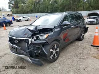 2016 Kia Sorento EX z VIN 5XYPH4A55GG036165, wystawiony jako Copart lot #82402765 z przebiegiem 133 344 mil mil oraz Szkoda całkowita • Salvage title. Historia ofert i sprzedaży dostępna na DreamBid. Obrazek 1.