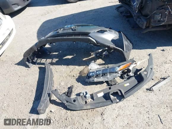 2018 Toyota Prius Plus z VIN JTDKARFP1J3071500, wystawiony jako IAAI lot #42665651 z przebiegiem 168 014 mil mil oraz . Historia ofert i sprzedaży dostępna na DreamBid. Obrazek 12.