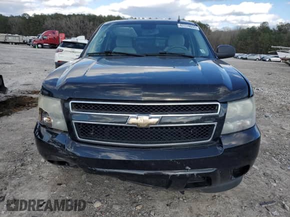 2009 Chevrolet Tahoe LS z VIN 1GNFC13C09R132267, wystawiony jako Copart lot #47774655 z przebiegiem 163 462 mil mil oraz Szkoda całkowita • Salvage title. Historia ofert i sprzedaży dostępna na DreamBid. Obrazek 5.