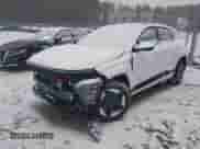 2025 Hyundai Kona Limited с VIN KM8HE3A60SU018112, выставлен на аукционе IAAI как лот 41165981 с пробегом 4 321 миль миль и . История ставок и продаж доступна на DreamBid. Изображение 18.