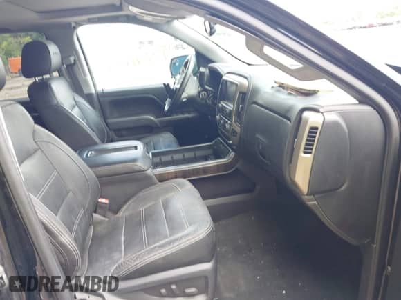 2015 GMC Sierra 1500 Denali z VIN 3GTU2WEC4FG329421, wystawiony jako IAAI lot #42930025 z przebiegiem 102 820 mil mil oraz . Historia ofert i sprzedaży dostępna na DreamBid. Obrazek 5.